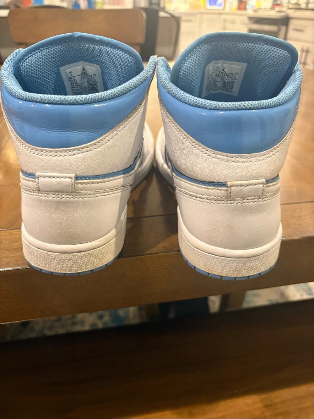 Air Jordan Mid 1 Retro blue size 8